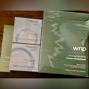 2x WNP Firming Repairing Freeze-Dried Mask Set &2 Ultra Hydrating Capsule +++